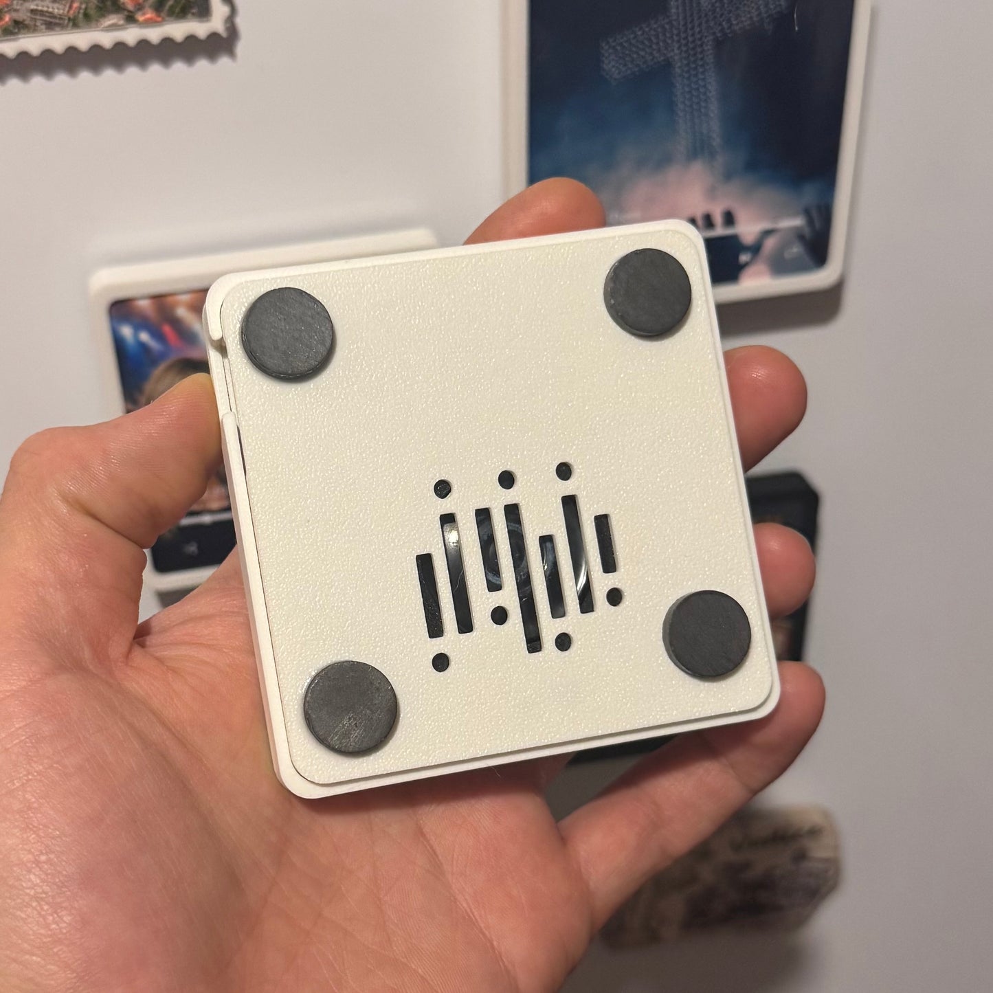 Slika "RADOST SA VISINA" - Izaberi pjesmu